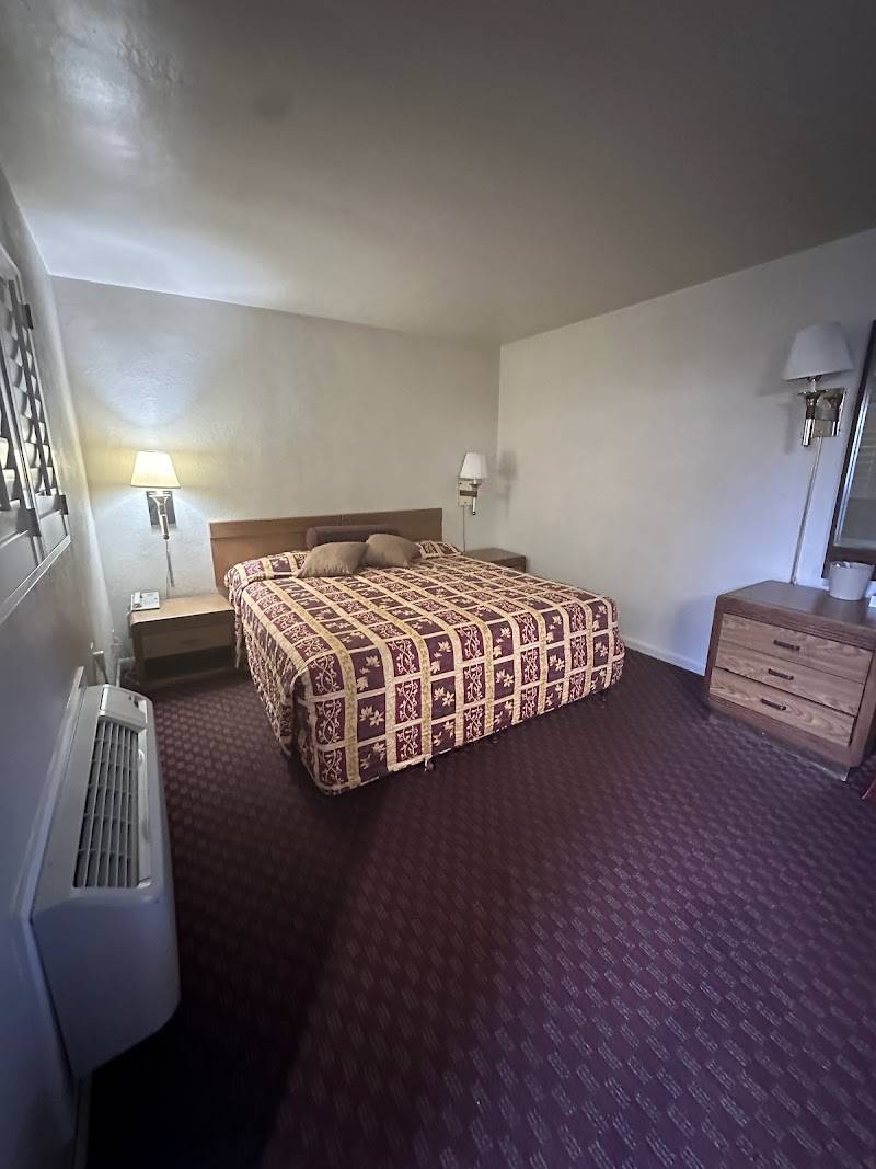 Town House Motel