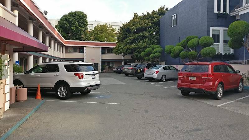 Town House Motel