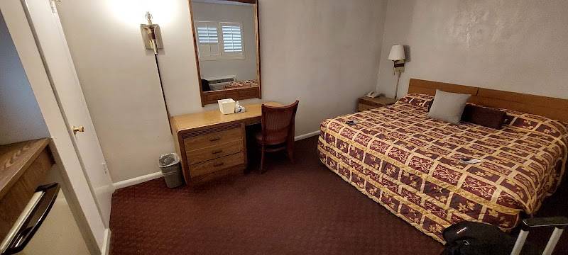 Town House Motel