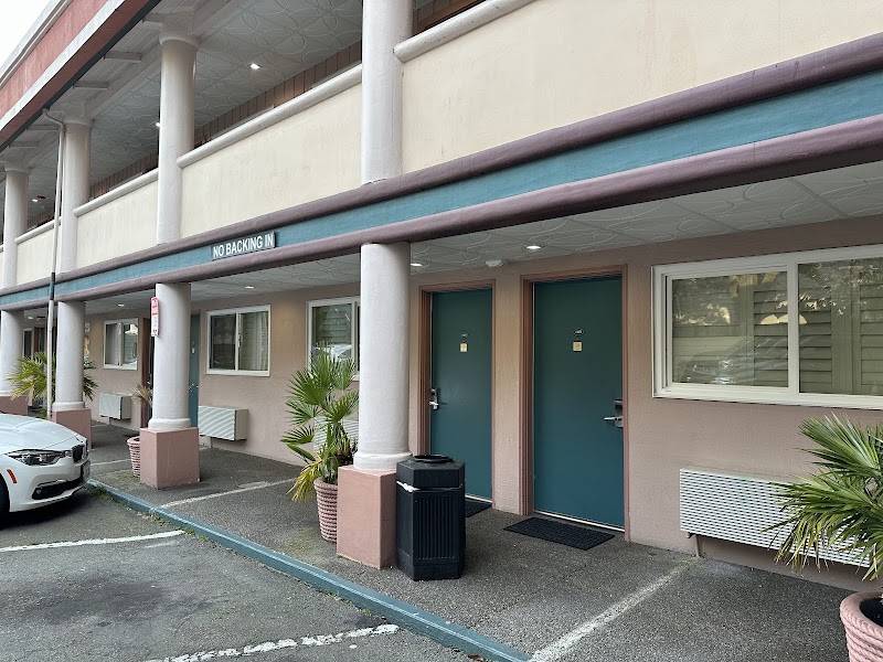 Town House Motel
