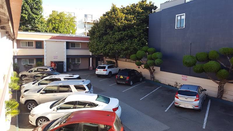 Town House Motel
